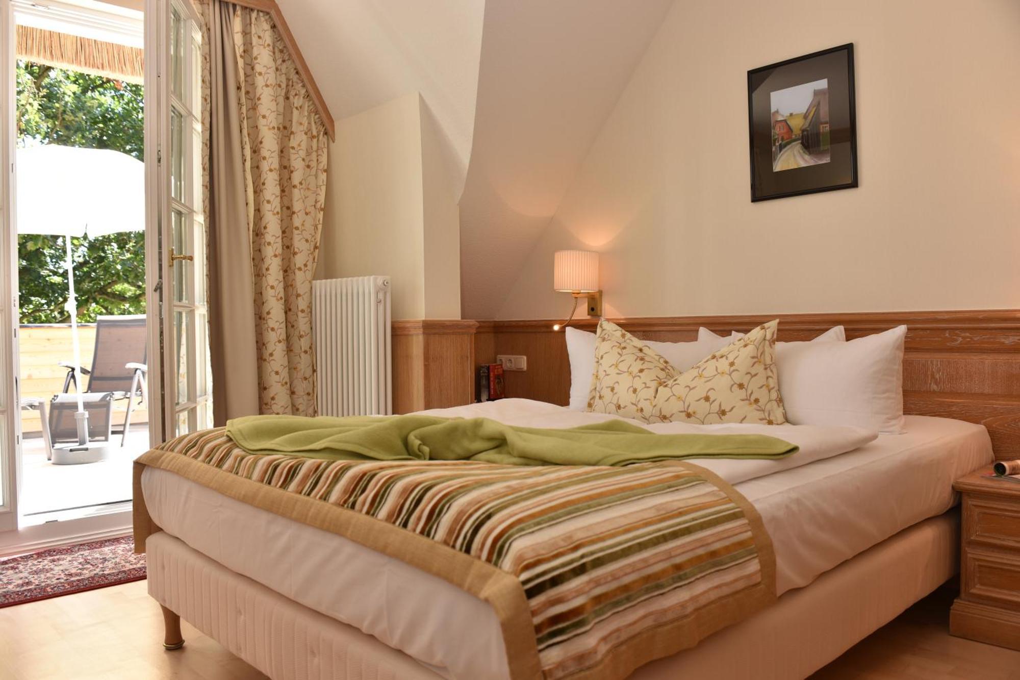 Romantik Hotel Fischerwiege Ahrenshoop Esterno foto