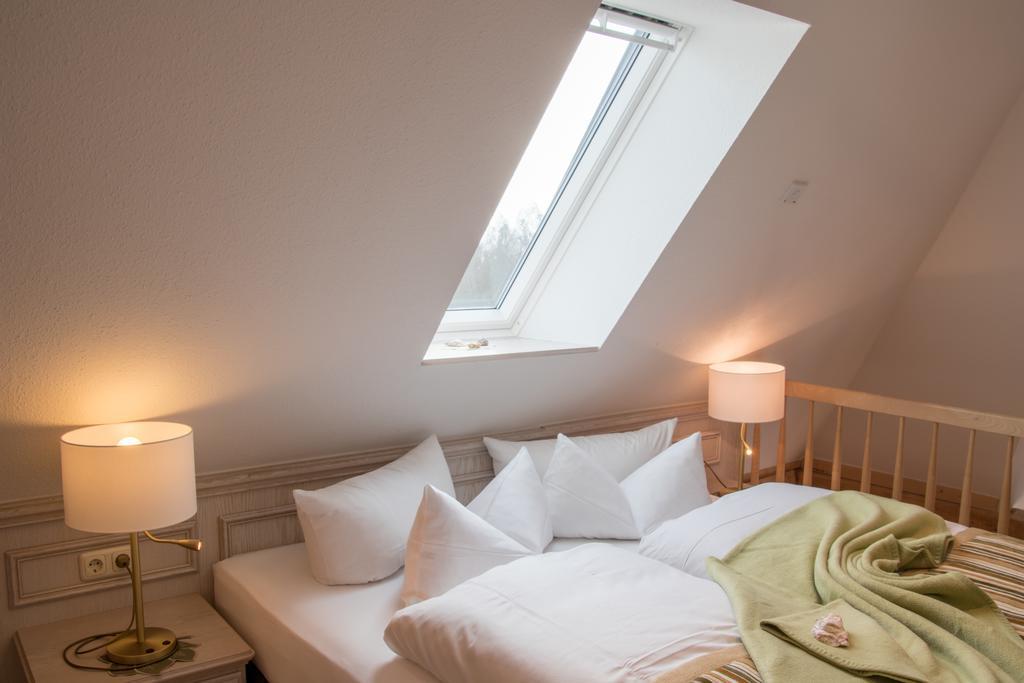 Romantik Hotel Fischerwiege Ahrenshoop Esterno foto